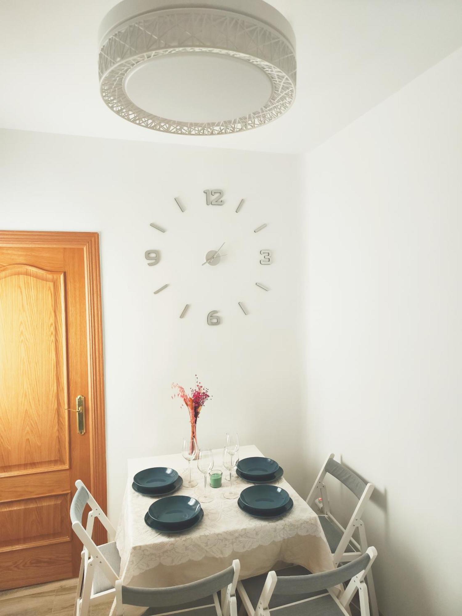 Skytitan House Appartement *
